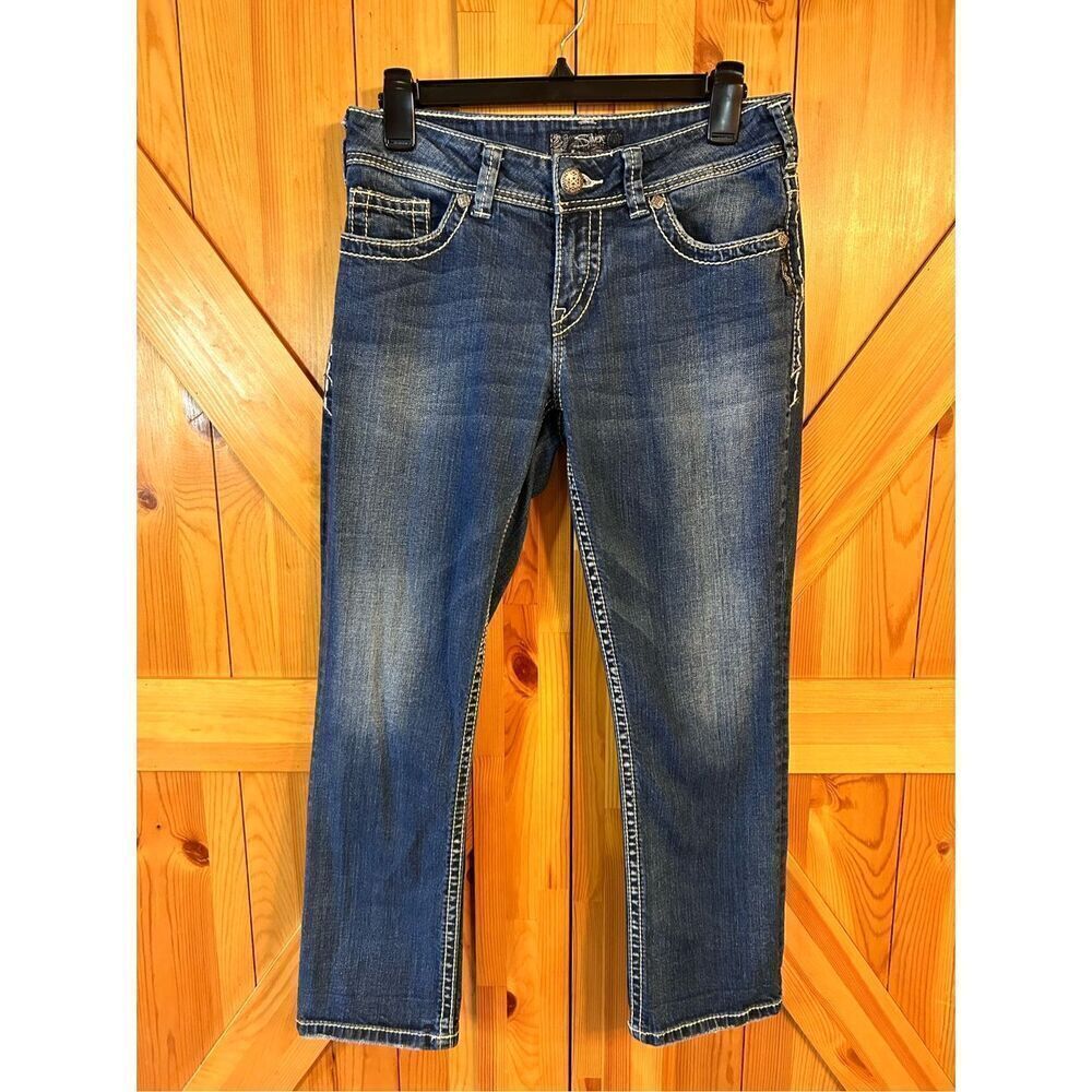 SILVER JEANS SUKI CAPRI Size 28 Blue Denim Capri Jeans Thick Stitch (4097)